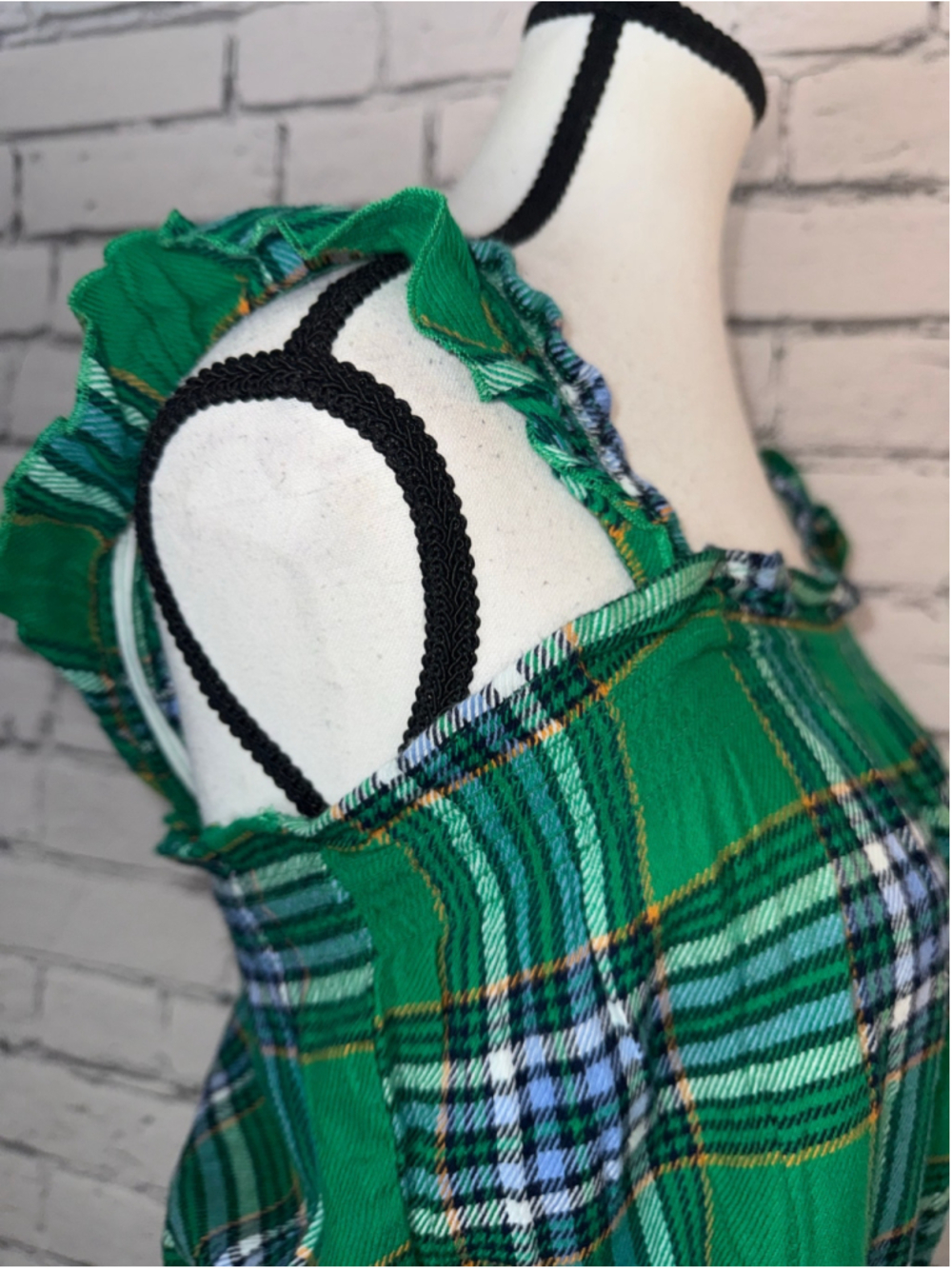 Women's Aerie Flannel Romper size XS Green Plaid Ruffle Boho Velvet Bow Fall - Picture 8 of 15
